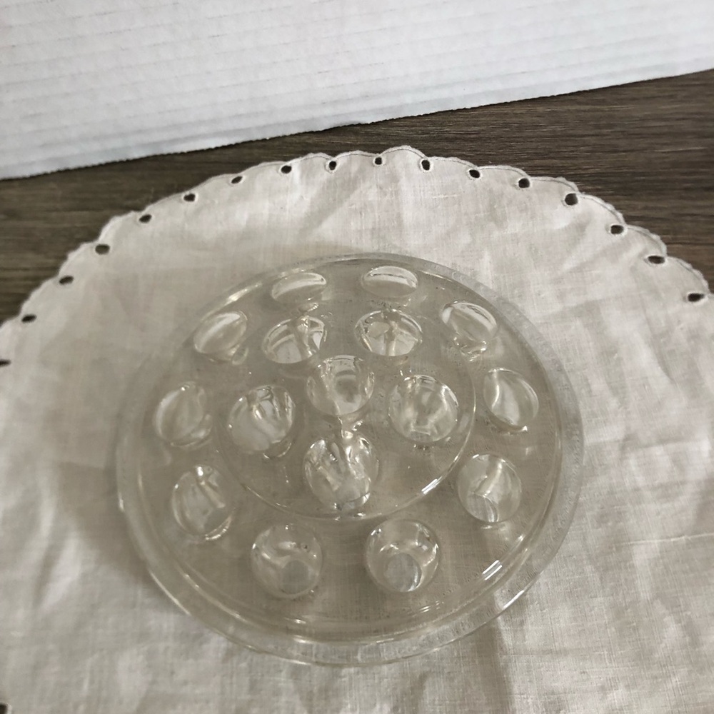 Vtg 15 Hole 5” Glass Flower Frog